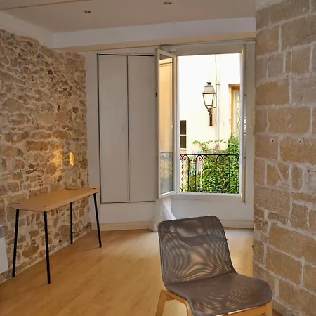 Le Poete Roucher Montpellier